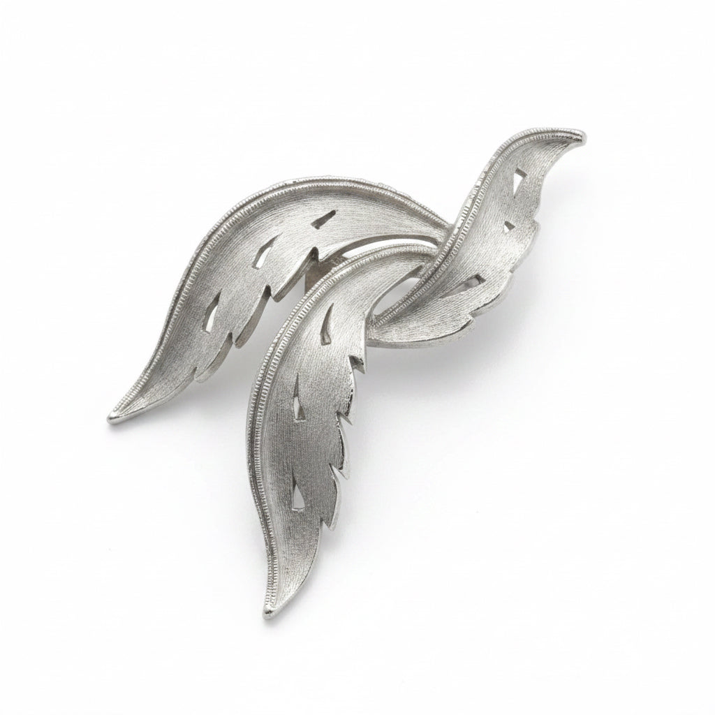 Vintage Signed J.J JONETTE Textured Leave Pin Brooch Silver Tone Jewelry Fashion