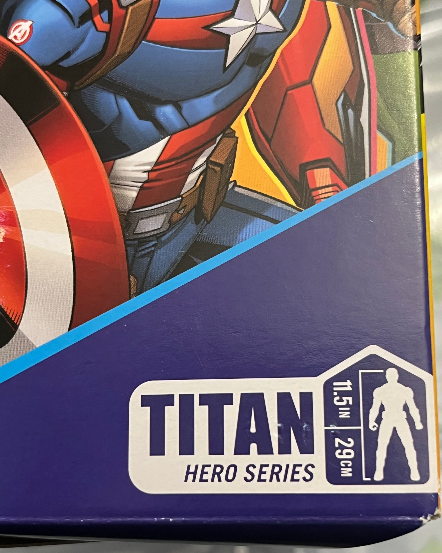 Marvel Avengers Titan Hero Series Hulk Action Figure