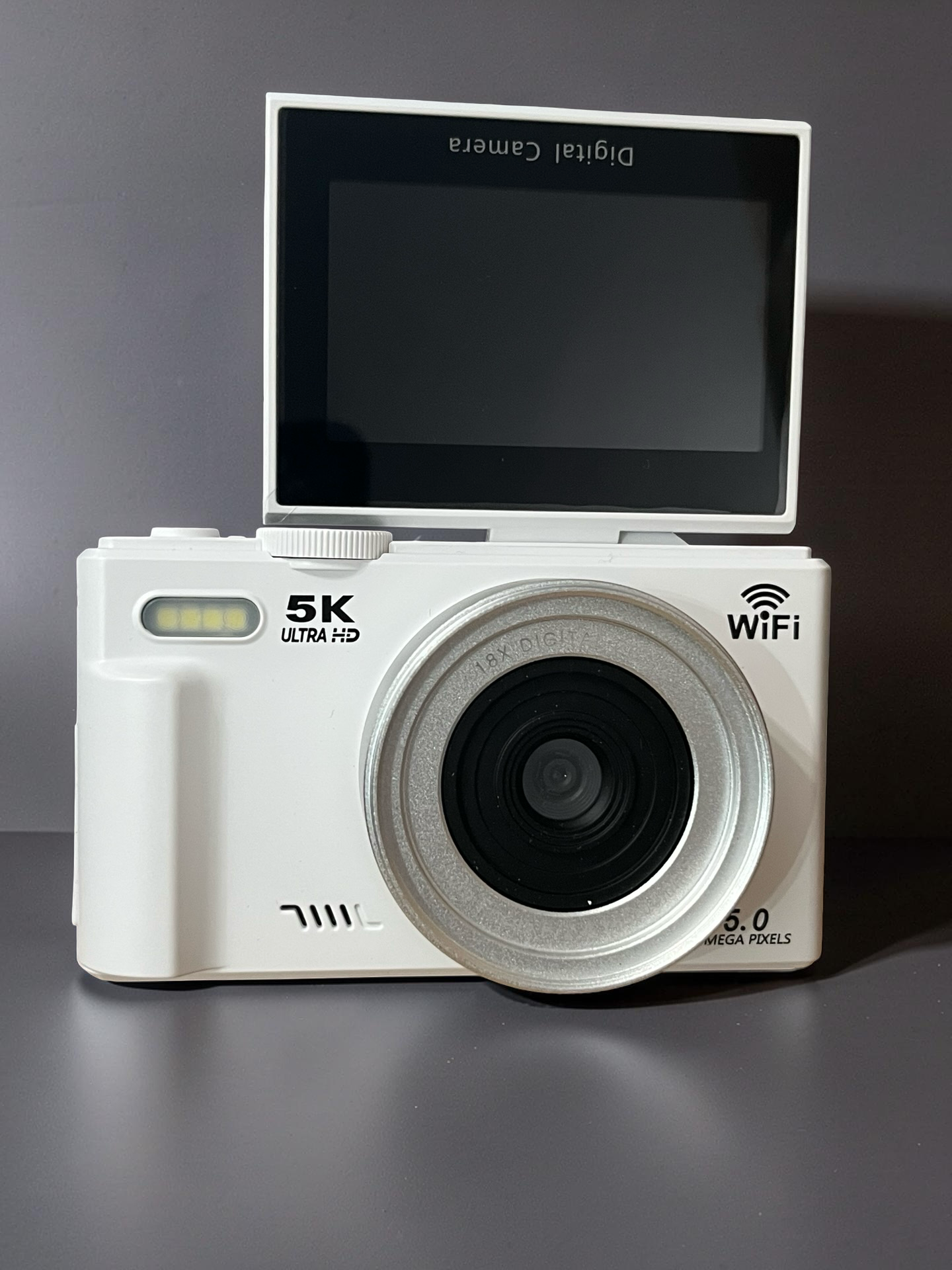 5K Digital Camera - Wifi 75MP UHD-Autofocus Vlogging & YouTube compatible with 3" Flip Swival Screen