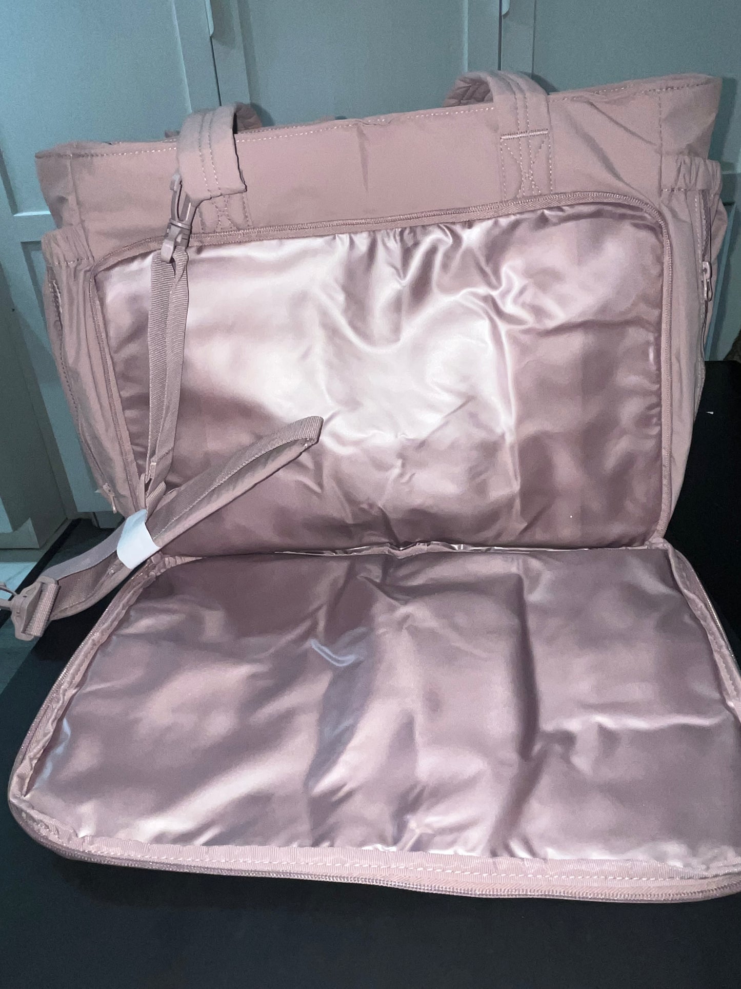 NWT Bagsmart Crush Everyday Tote Bag Pink Large Carry-all Mom Purse On The Move