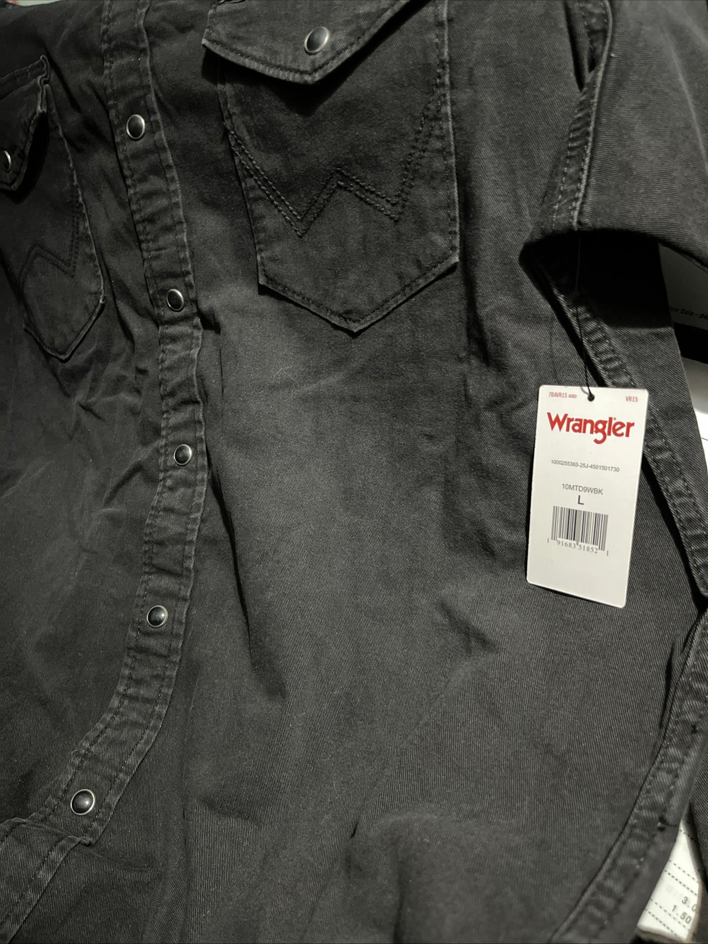Wrangler Men's Slim Fit Long Sleeve Denim Shirt Size Large Black Color New